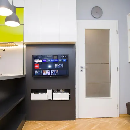 Lejlighed Sunny Balcony 2 Bedroom Metro Vitosha Blvd *
